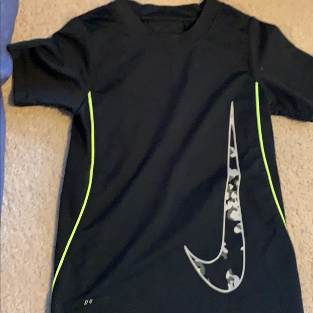 Nike dri fit T-shirt
